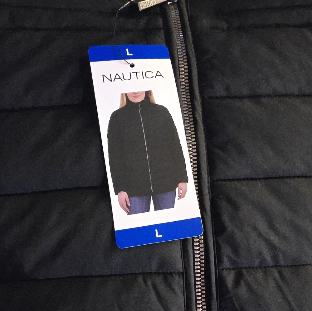 New NAUTICA Womens Puffer Jacket Full Zip Front & Front Zip Pockets